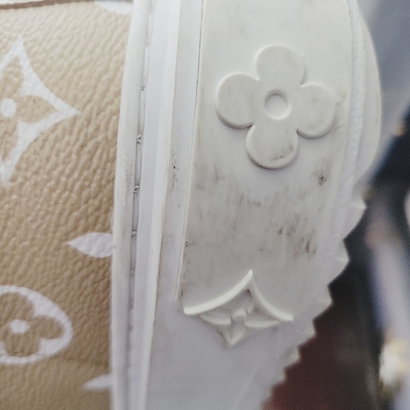 Louis Vuitton 's sneakers - Picture 11 of 12